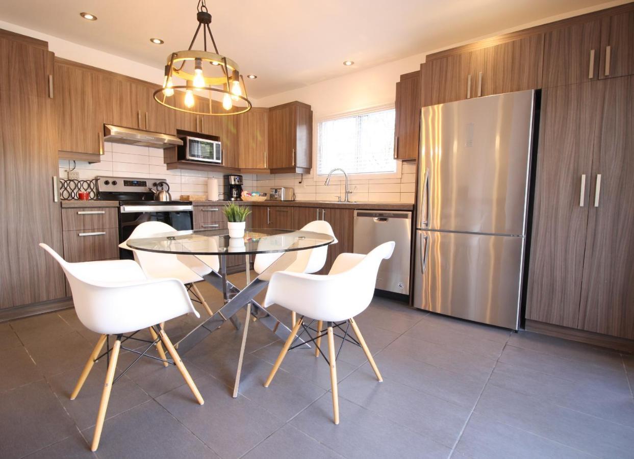 Appartamento Luxueux - Deco Moderne, Rosemont Montréal Esterno foto