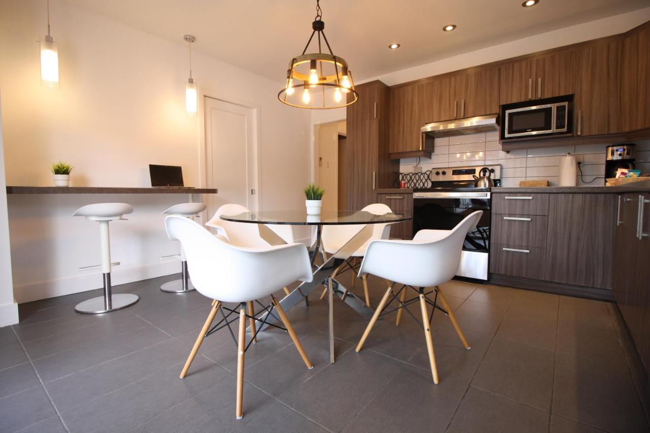 Appartamento Luxueux - Deco Moderne, Rosemont Montréal Esterno foto